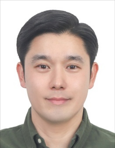 김수환님 사진