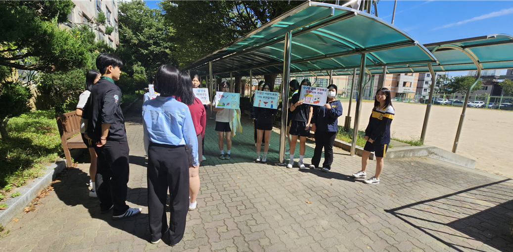 경일관광경영고등학교 레드캠페이너 11기 3팀 오프라인 활동 보고 “ 학교 단체 헌혈 홍보 캠페인”